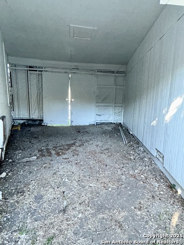 Image 21 of 23 For 310 Finton  B