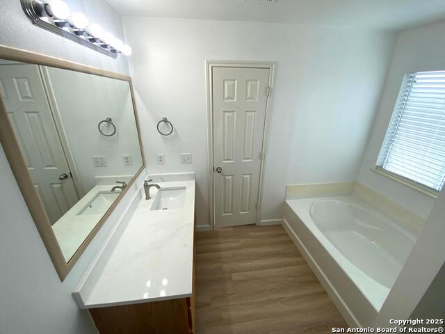 Image 21 of 31 For 13411 Asbury