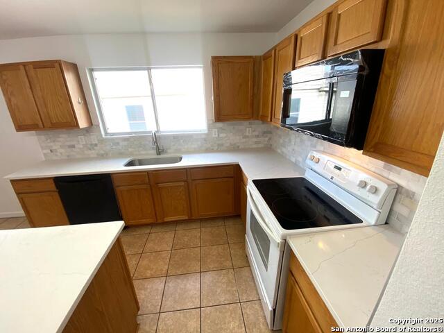 Image 6 of 31 For 13411 Asbury