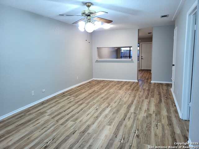 Image 3 of 18 For 1051 Country Club 19