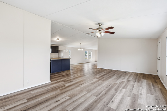 Image 4 of 26 For 22411 Savannah Hts