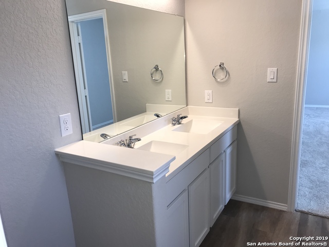 Image 11 of 23 For 1810 Strawberry