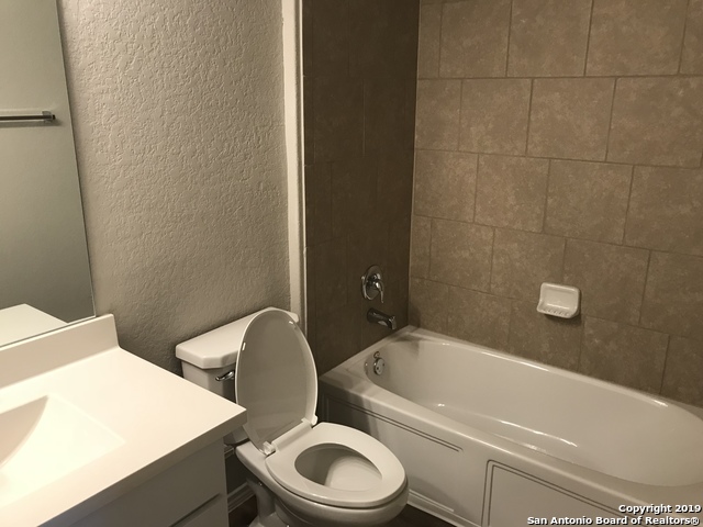 Image 18 of 23 For 1810 Strawberry