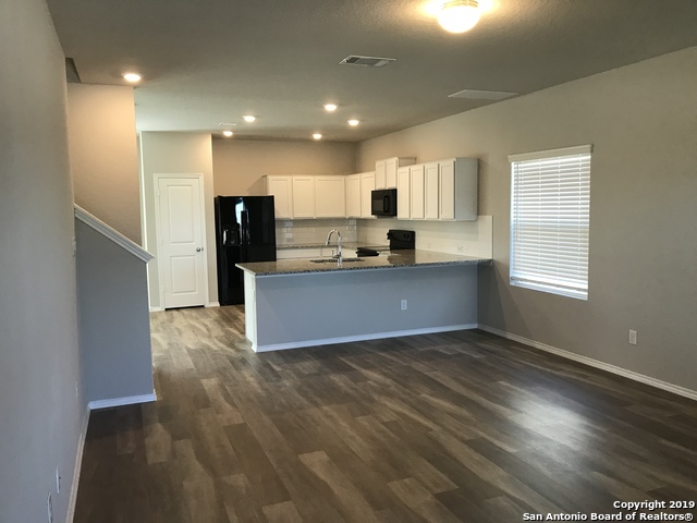 Image 5 of 23 For 1810 Strawberry