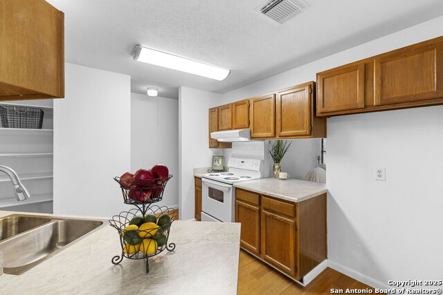 Image 13 of 44 For 3807 Pine Breeze