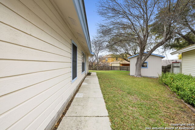 Image 27 of 44 For 3807 Pine Breeze