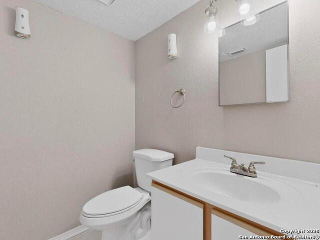 Image 14 of 38 For 7830 Fossil Banks