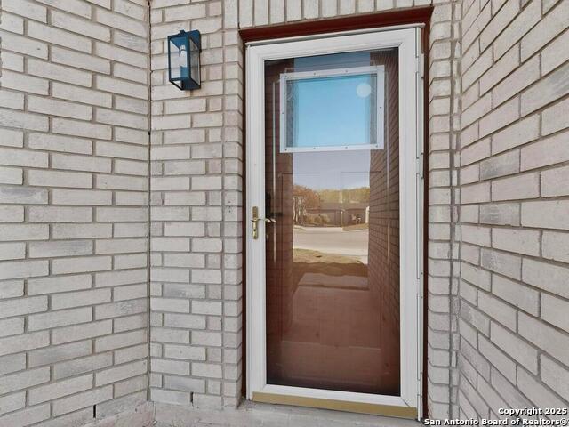 Image 3 of 38 For 7830 Fossil Banks