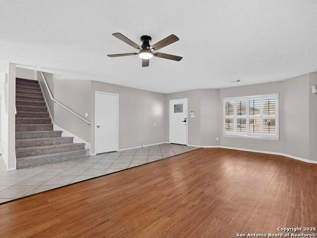 Image 4 of 38 For 7830 Fossil Banks