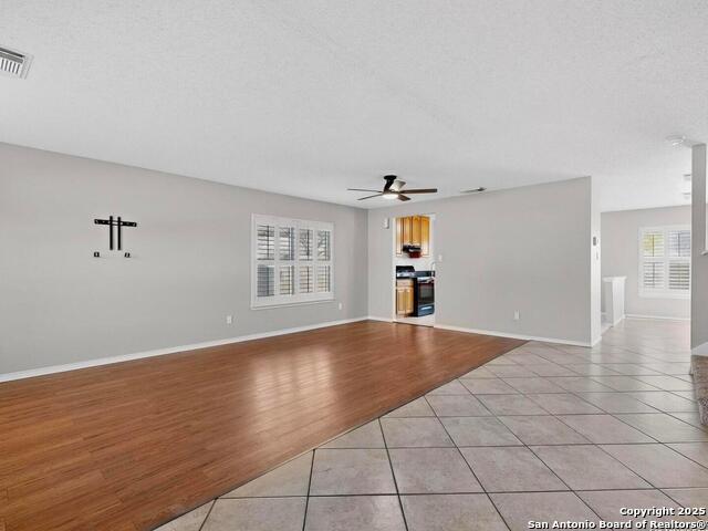 Image 6 of 38 For 7830 Fossil Banks