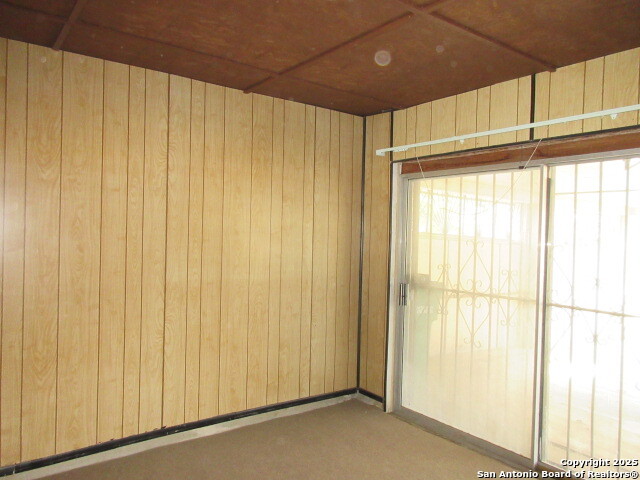 Listing photo id 13 for 5530 Prairie Flower