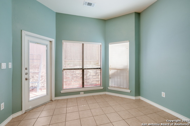 Image 13 of 25 For 22216 Park Summit Cv