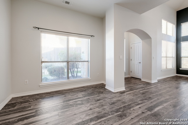 Image 9 of 25 For 22216 Park Summit Cv