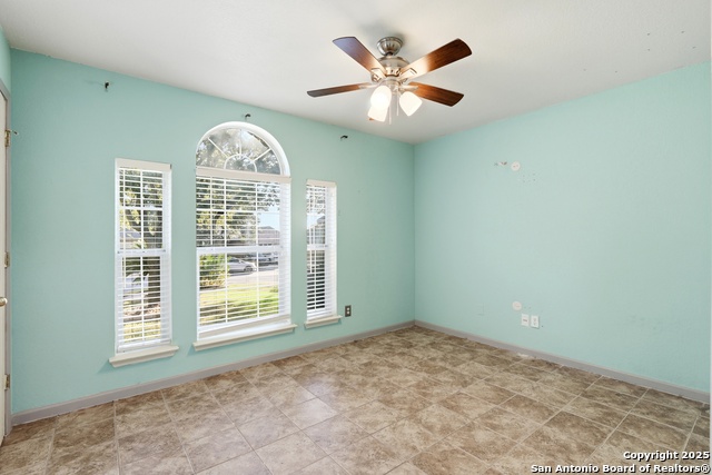 Image 16 of 32 For 2611 Cloudy Meadows