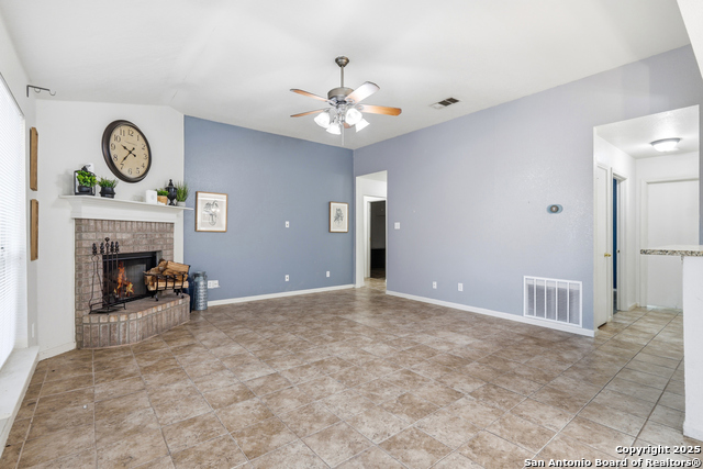 Image 7 of 32 For 2611 Cloudy Meadows