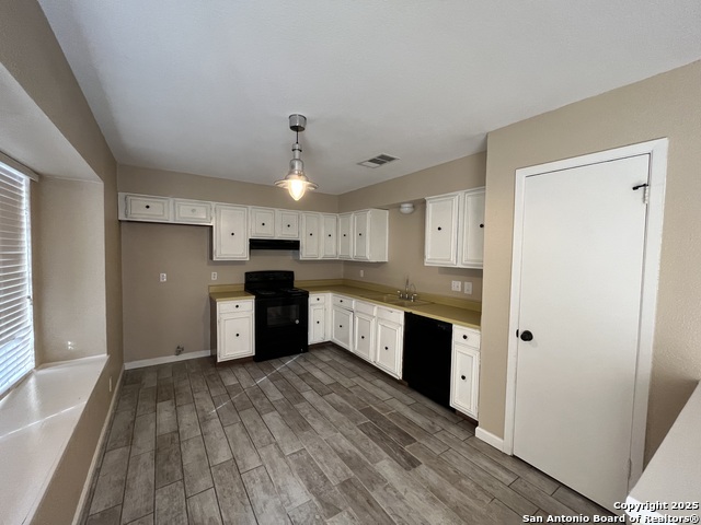 Image 10 of 42 For 6522 Ridge Willow