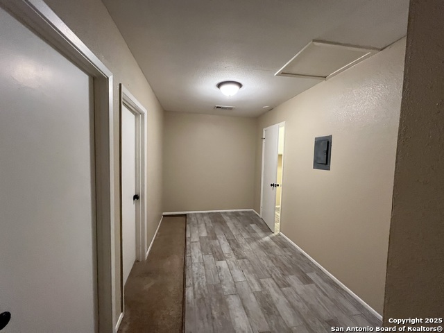 Image 20 of 42 For 6522 Ridge Willow