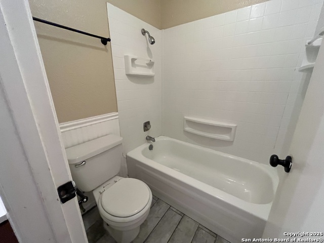 Image 29 of 42 For 6522 Ridge Willow