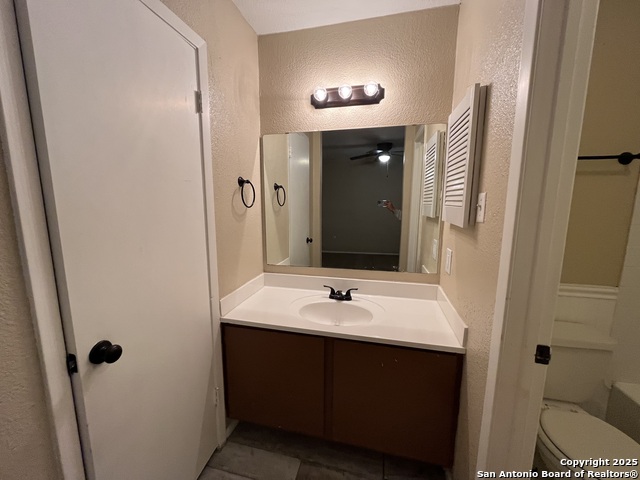 Image 30 of 42 For 6522 Ridge Willow