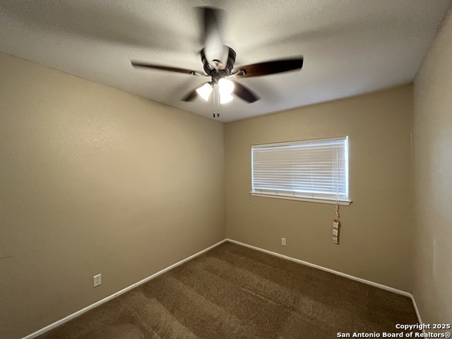 Image 31 of 42 For 6522 Ridge Willow