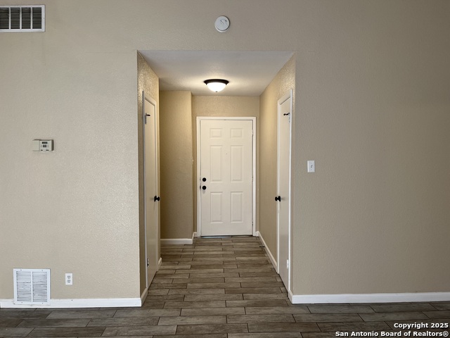 Image 4 of 42 For 6522 Ridge Willow