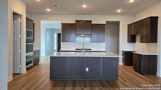 Image 3 of 11 For 2824 Reeves Lane