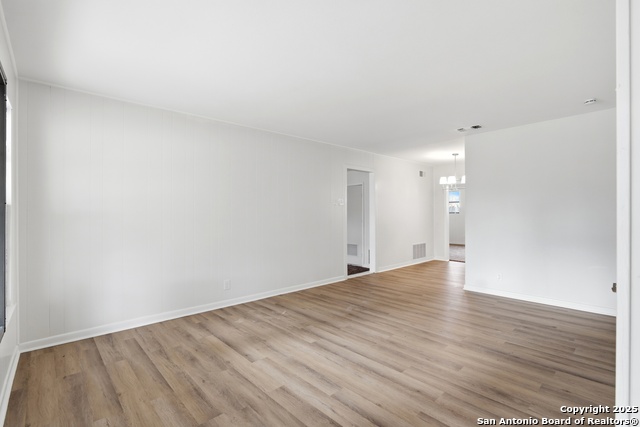 Image 13 of 36 For 283 Hatcher  