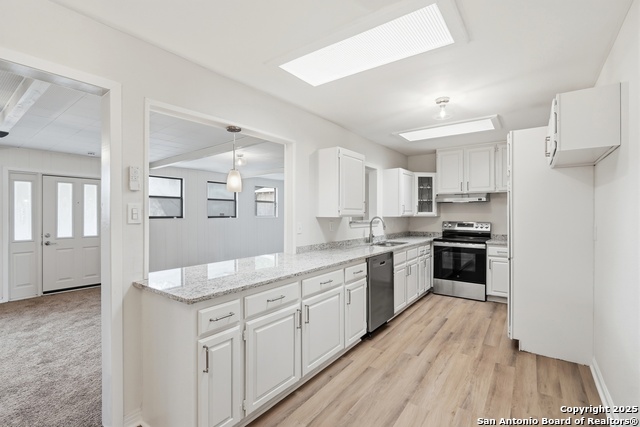 Image 18 of 36 For 283 Hatcher  