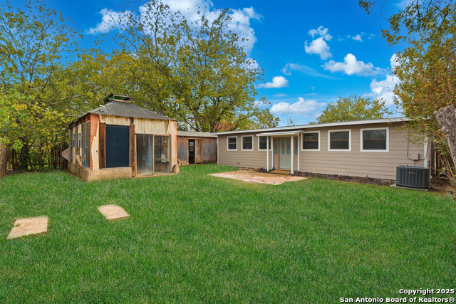 Image 28 of 36 For 283 Hatcher  