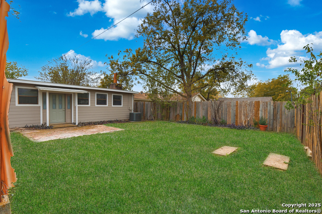 Image 30 of 36 For 283 Hatcher  