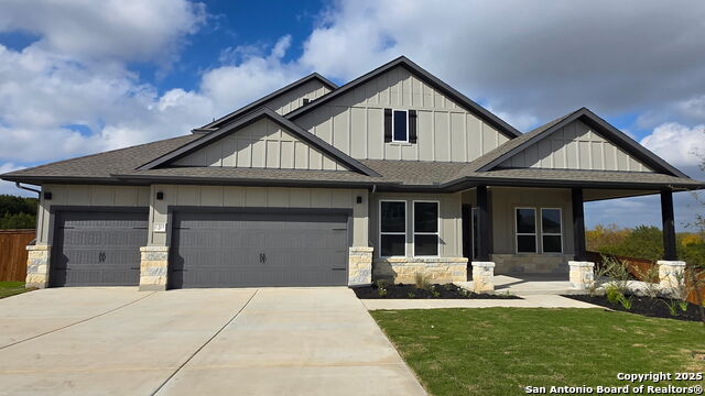 Image 2 of 13 For 2315 Carson Cove