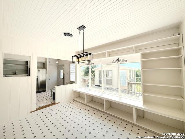 Image 10 of 47 For 1214 Sutton