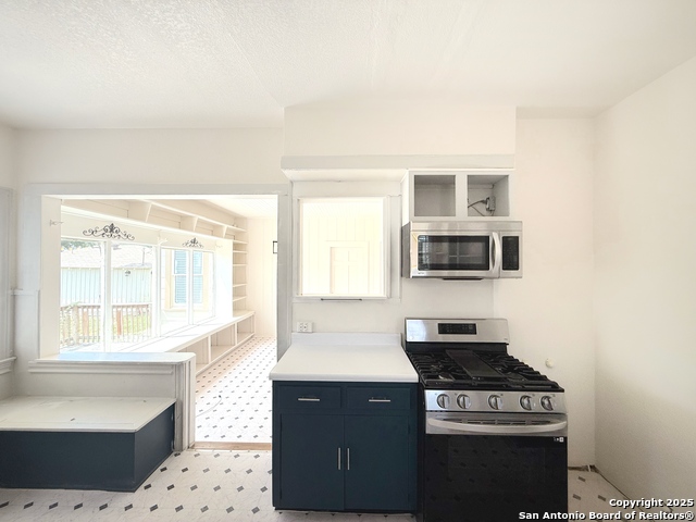 Image 15 of 47 For 1214 Sutton