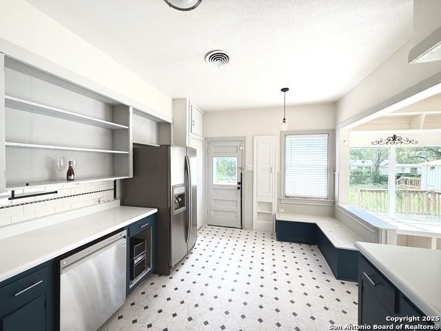 Image 17 of 47 For 1214 Sutton