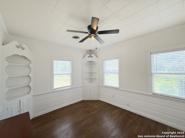 Image 35 of 47 For 1214 Sutton