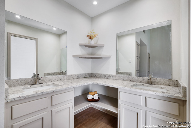 Image 16 of 25 For 5503 Timber Canyon