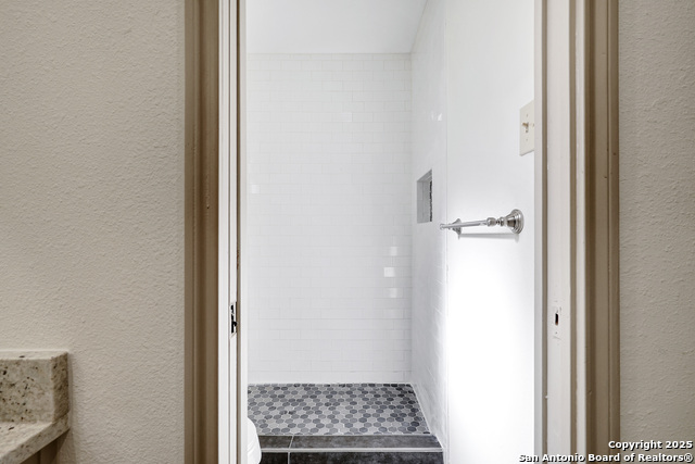 Image 17 of 25 For 5503 Timber Canyon