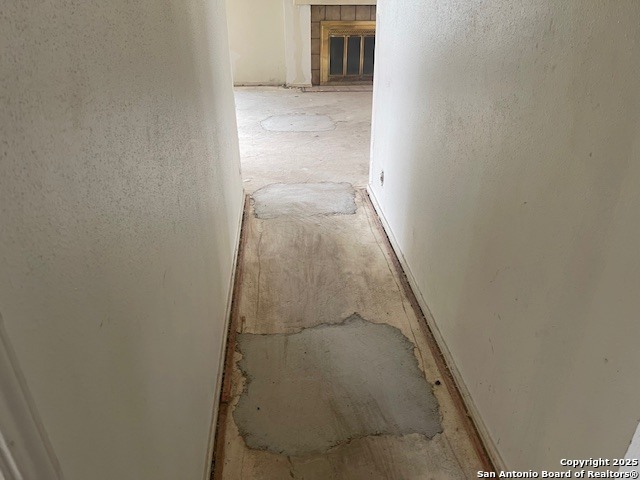 Image 9 of 34 For 8008 Wayword