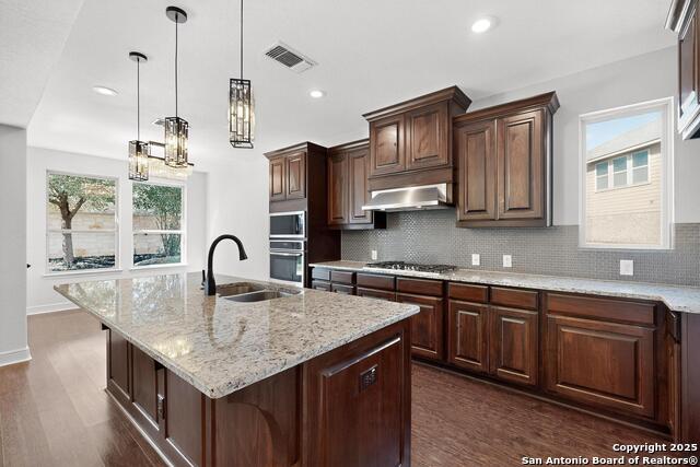 Image 12 of 44 For 18343 Valencia Vista