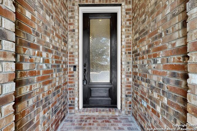 Image 5 of 44 For 18343 Valencia Vista