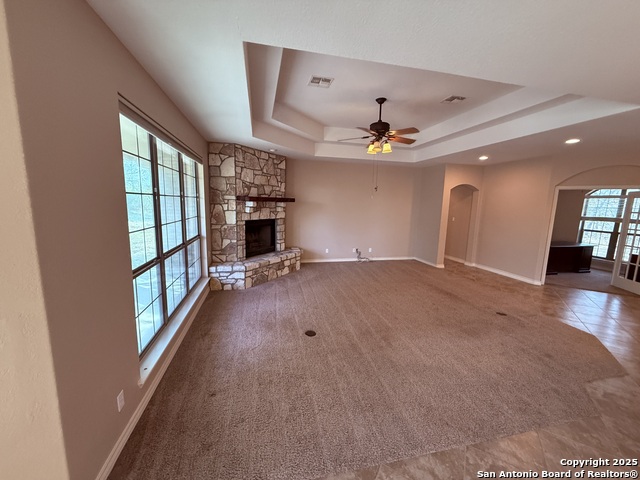 Image 15 of 45 For 250 Palomino