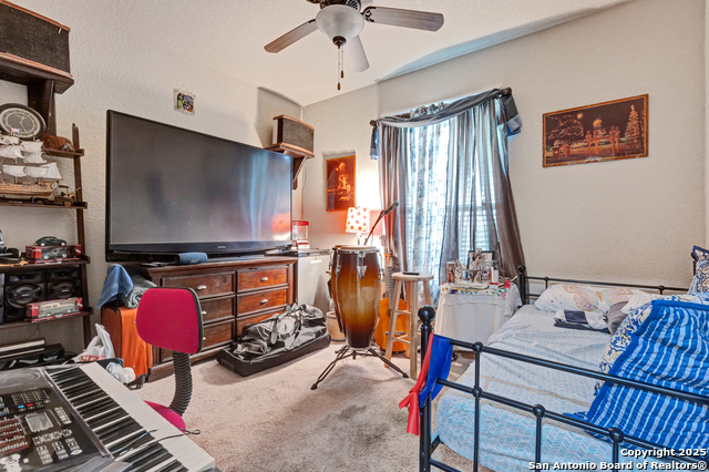 Image 25 of 32 For 14822 Poplar Pass