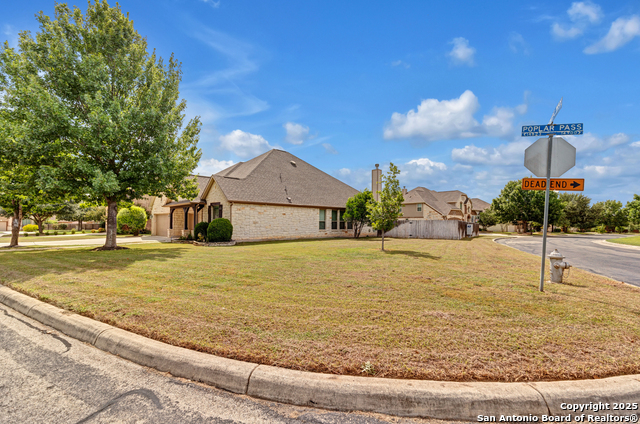 Image 4 of 32 For 14822 Poplar Pass