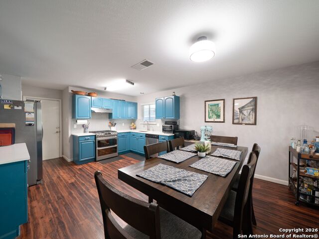 Image 13 of 27 For 14022 Tree Crossing