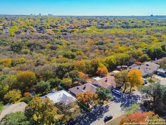 Image 27 of 27 For 14022 Tree Crossing