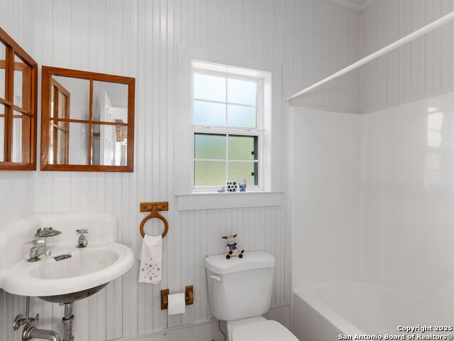 Image 27 of 50 For 146 Upper Cibolo Creek