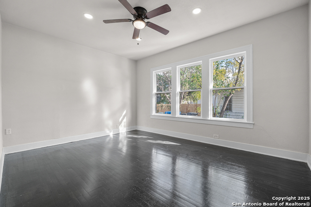 Image 21 of 27 For 343 Canton  