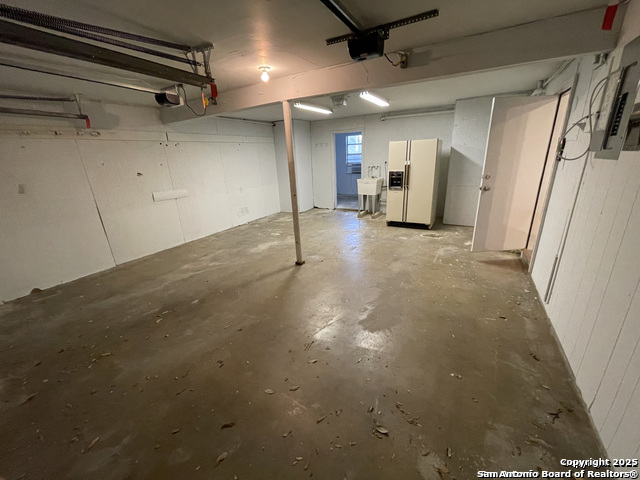 Image 19 of 20 For 427 Indigo