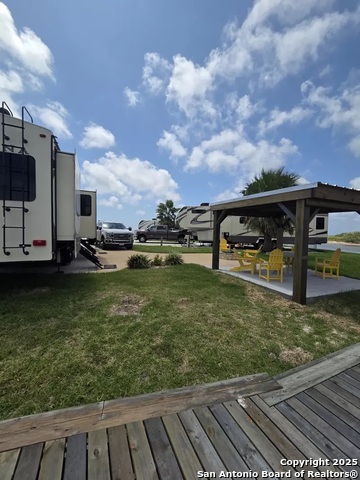 Listing photo id 0 for 101 Caribbean Dr Unit 27