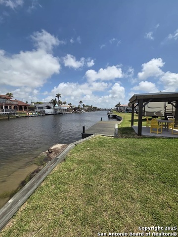 Listing photo id 1 for 101 Caribbean Dr Unit 27